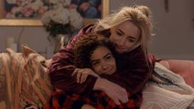Netflix renova série “Ginny e Georgia” para 3ª e 4ª temporadas e faz vão à loucura