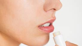 3 formas de hidratar os seus lábios antes de usar qualquer produto de maquiagem