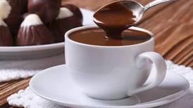 Chocolate quente com creme de leite fica muito CREMOSO e aqui está a receita