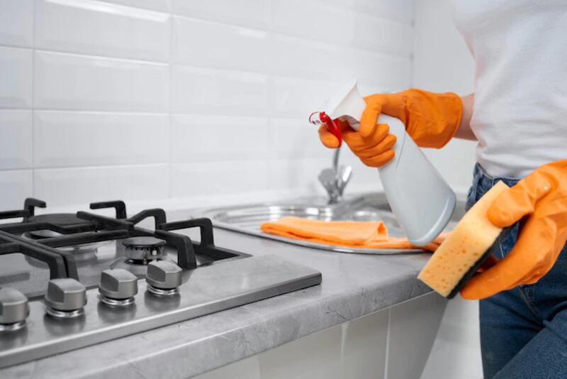 Misturinha caseira ideal para uma limpeza impecável de seu inox; com apenas 4 ingredientes