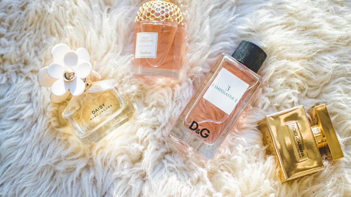perfumes femininos nacionais que têm fragrâncias parecidas com importados
