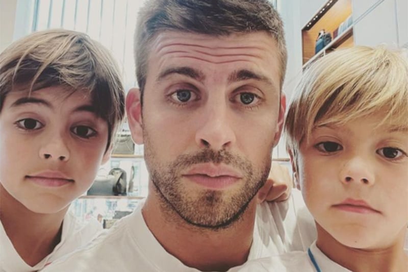 Lo que faltaba: Piqué le grita a sus hijos delante de todos.