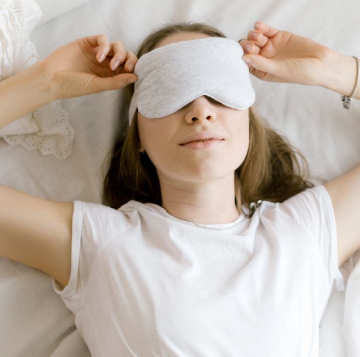 Una mujer durmiendo plácidamente